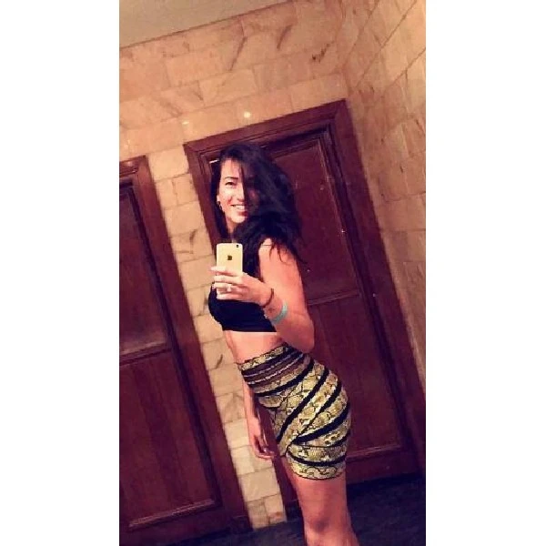 #worldbeurette  #snapchatbeurette  #Beurette  #marocaine  #tagfortag  #provoc #valider #validerrr et taura mon snap : 