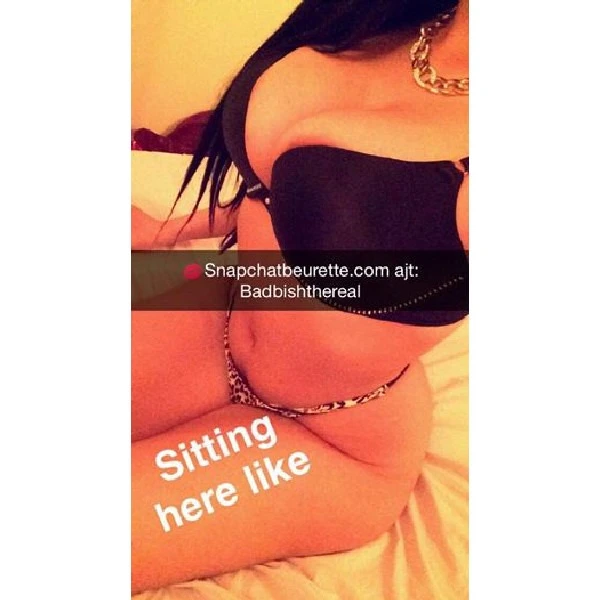 Cest pas une #beurette mais elle nous rÃ©gale #snapchatbeurette --> son insta @badbishthereal1  #autre   #fr   #sex   #deLaFrappe   #perfectAss   #perfectBoobs  #tagfortag   #sauvage   #grosTerma   #booty   #bigBooty   #bigBoobs   #boobs   #ass   #orienta