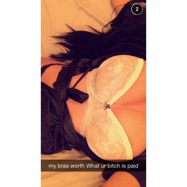  #snapchatbeurette   #fr   #grosBzez   #Badbishthereal #boobs   #wild   #deLaFrappe   #sublime   #autre   #sauvage  