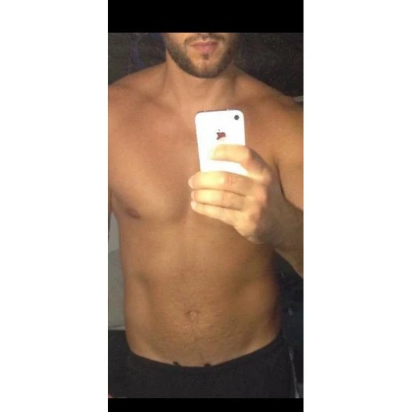    Snap: eddygennarro #deLaFrappe   #sud   #om   #marseille   #selfie  snapchat du site : world_beurette