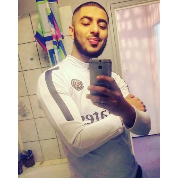    Rajouter moi  les filles : Zoubidaamin snapchat du site : world_beurette