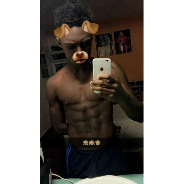     #deLaFrappe   #perfectBody   #selfie  snapchat: gomugomubang ðŸ‘ŠðŸ¾ðŸ”žðŸ”žðŸ”žsnapchat du site : world_beurette