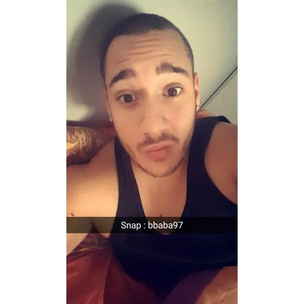 #marocaine #algerienne #tunisienne #autreSnap: bbaba97  #selfie   #sexy  #paris snapchat du site : world_beurette